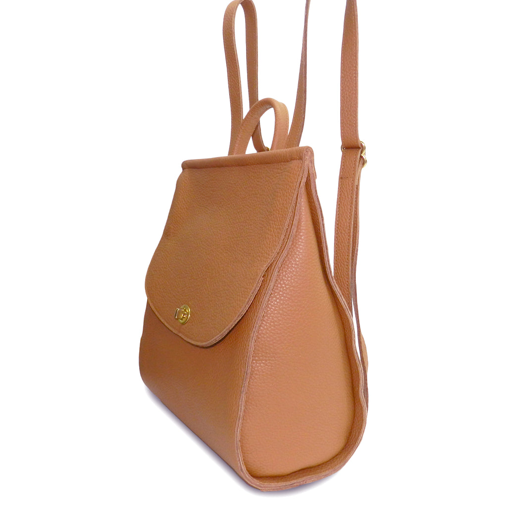 Amelia Backpack in Miel Buffalo Cowhide oliveve Amelia Backpack in Miel Buffalo Cowhide oliveve